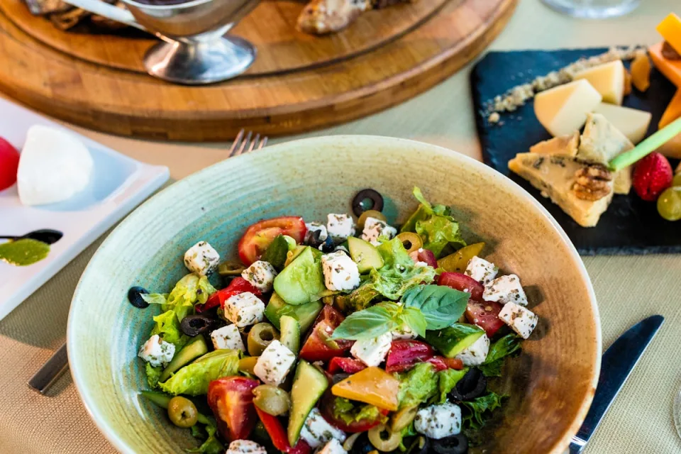 Rocket Salad with Pomegranate, Walnuts and Parmesan